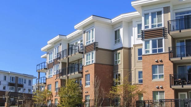 BC Sees Canada's Largest Drop New Home Prices: StatCan hero image