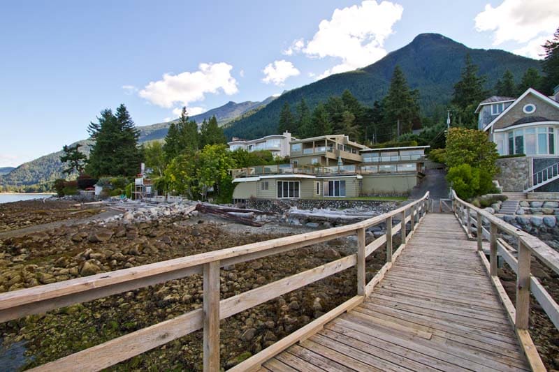 Lions Bay, West Vancouver hero image