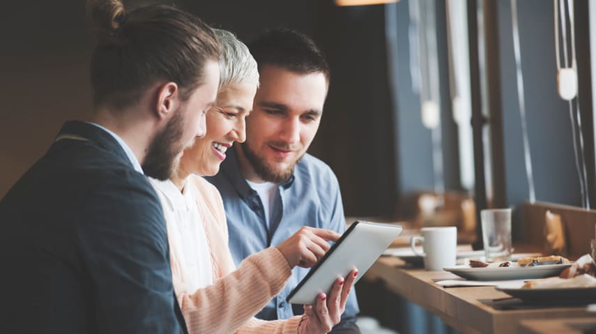 Expertise Beats Referral When Finding a New Agent: Survey hero image