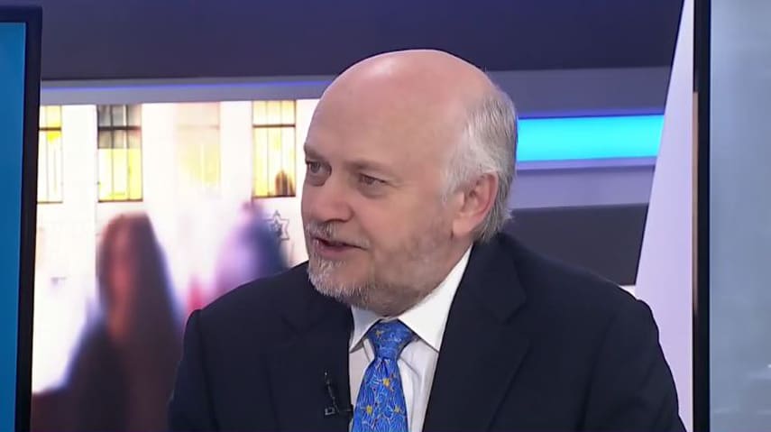 Don’t “Punish” Canadians by Tightening Mortgage Rules to Cool Market: Economist hero image