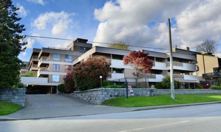 Five Great Buys in Uptown New Westminster value condo 1
