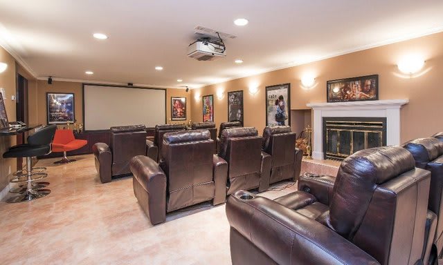 West Van Mansion 1