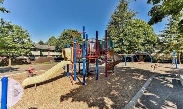 Five Listed Condos with Extraordinary Amenities_2