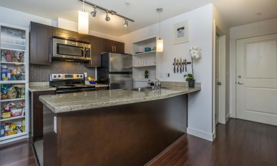 Five homes most viewed by UK sources 3_ Collingwood_b