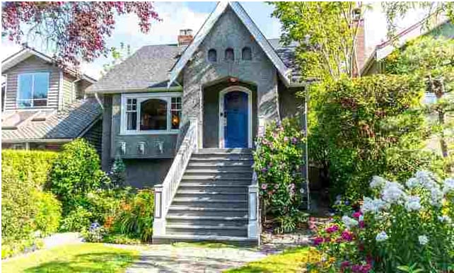 Kerrisdale_House_Low