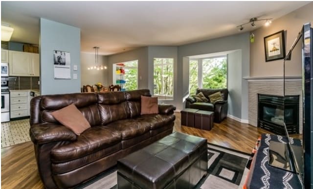 Renfrew High Condo.png