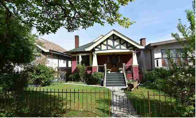 Heritage_Hastings House2a.png