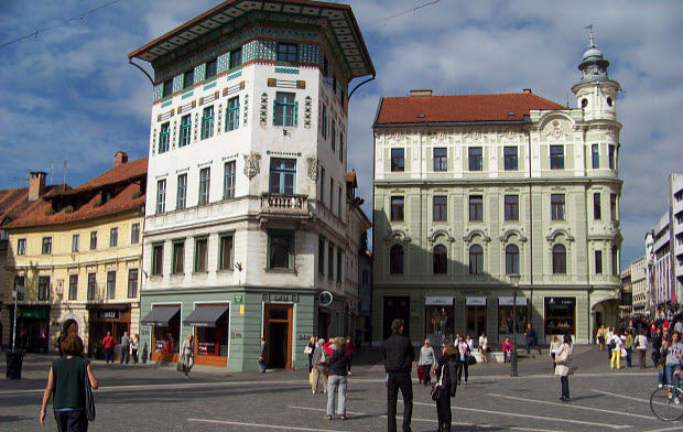 European piazza model for mixed use de velopment