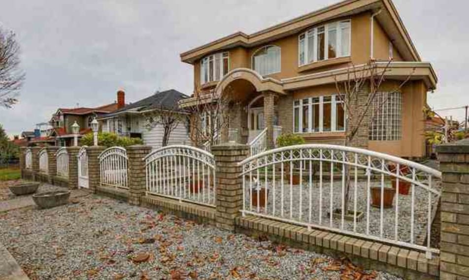 HighLow Renfrew_House_High1