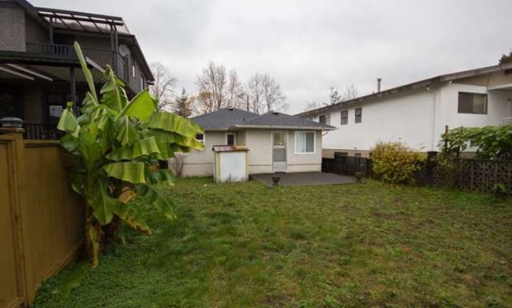 HighLow Nov 14 Victoria East House low 2