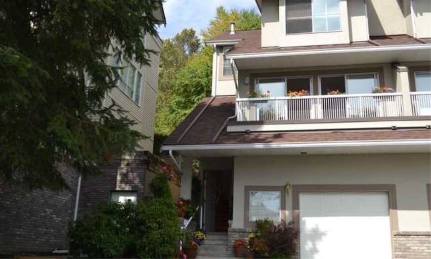 East vs West Townhouses_Champlain Heights.png