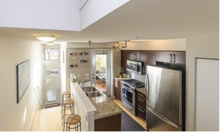 HighLow Nov 14 Victoria East townhouse 2
