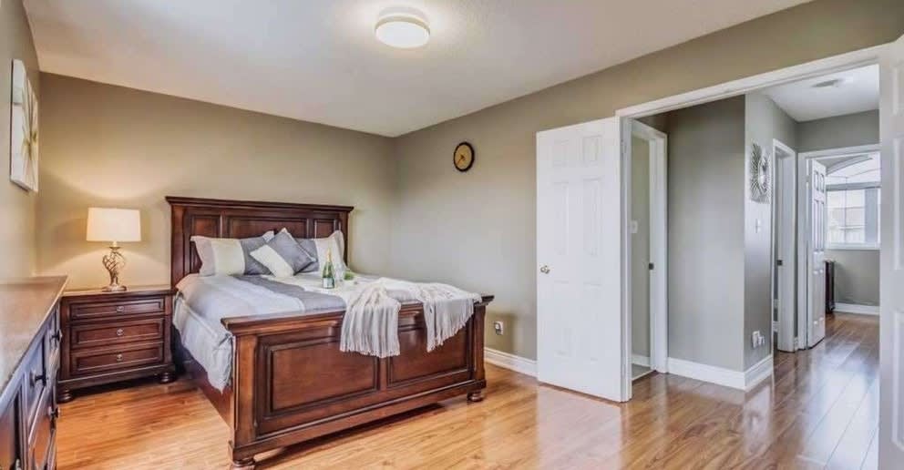 7508 Black Walnut Tr, Mississauga