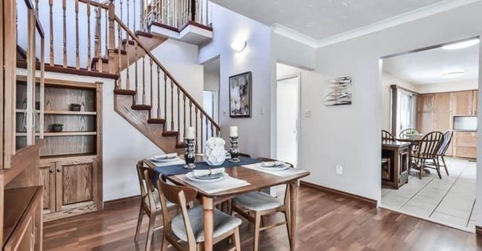 214 Toynbee Tr, Toronto