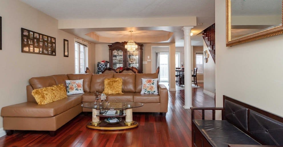 8 Whitehouse Crescent, Brampton