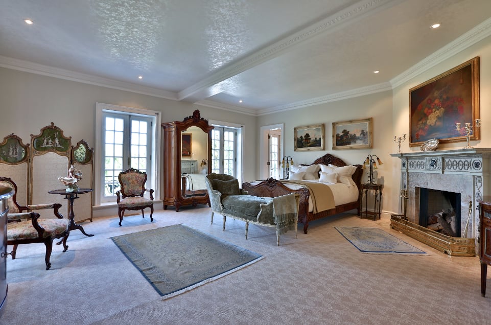 Bridle Path Home 8