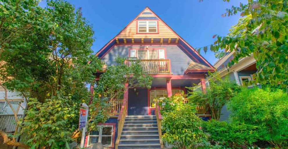 2540 Manitoba Street