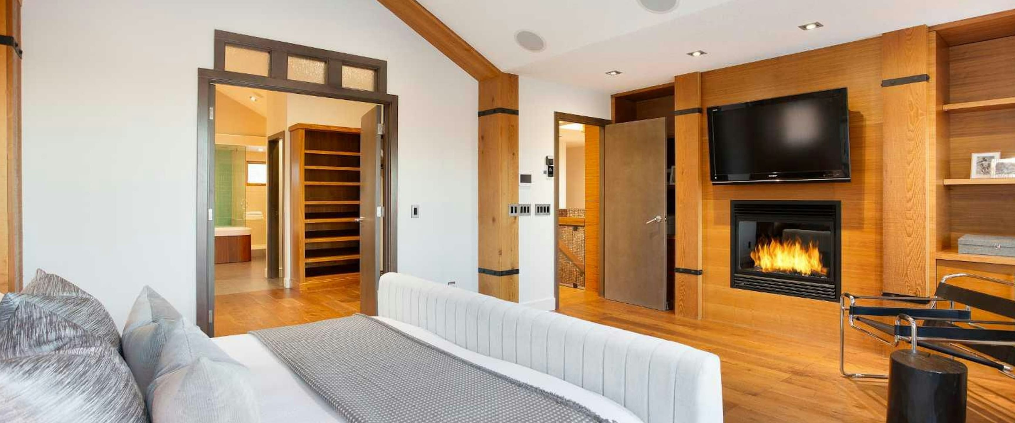 Top five homes most viewed in Calgary in October. hero image