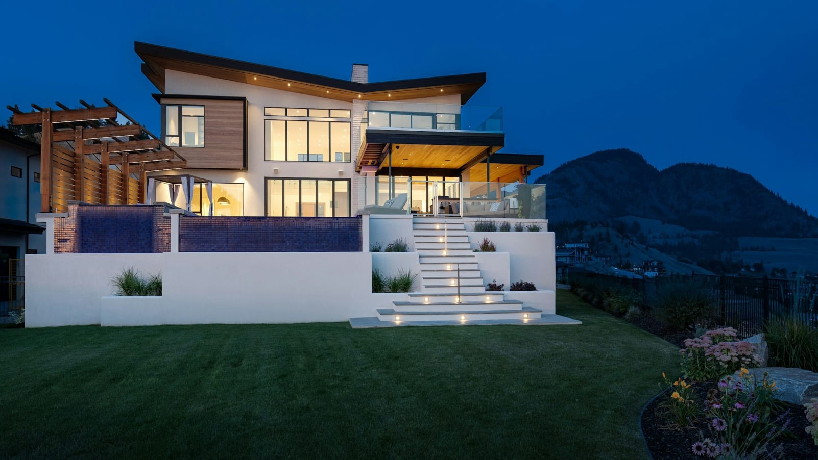 Home in Mine Hill Drive Kelowna BC