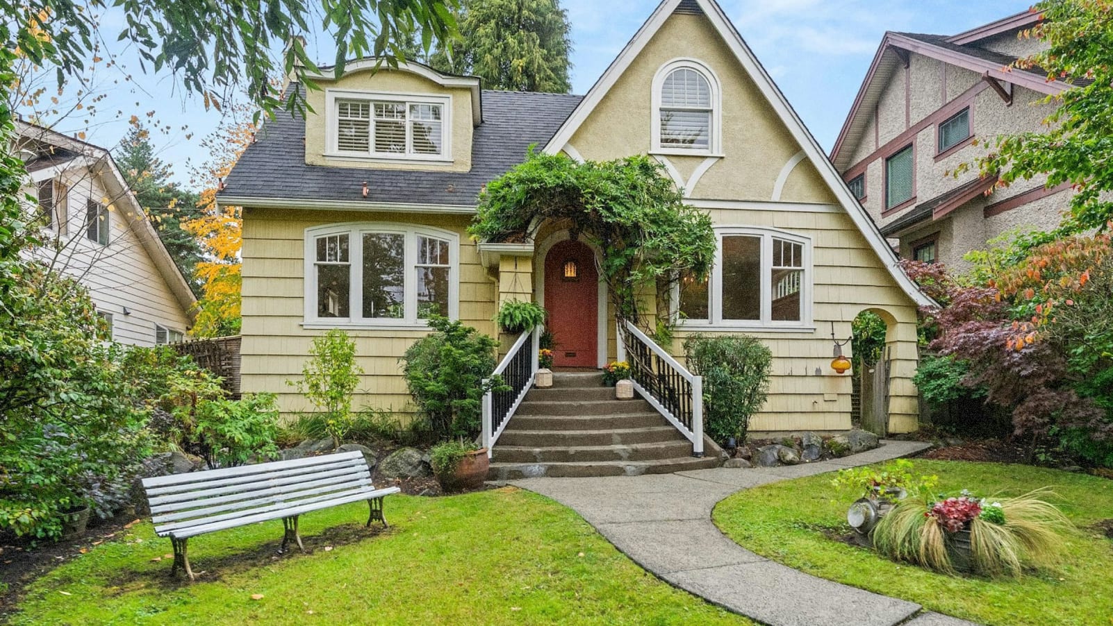 Home in 3141 w 39th avenue vancouver bc