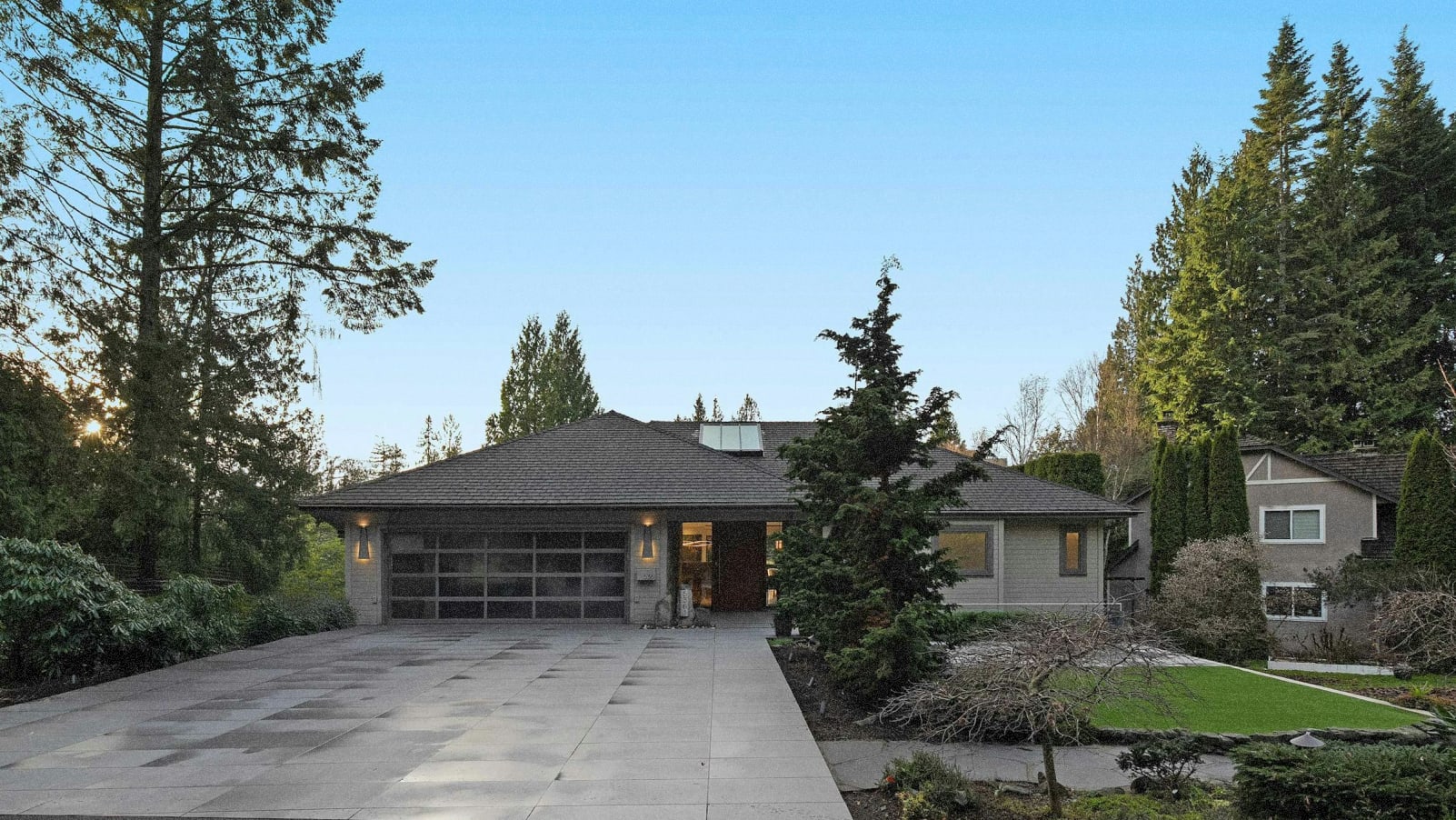 House in West Vancouver