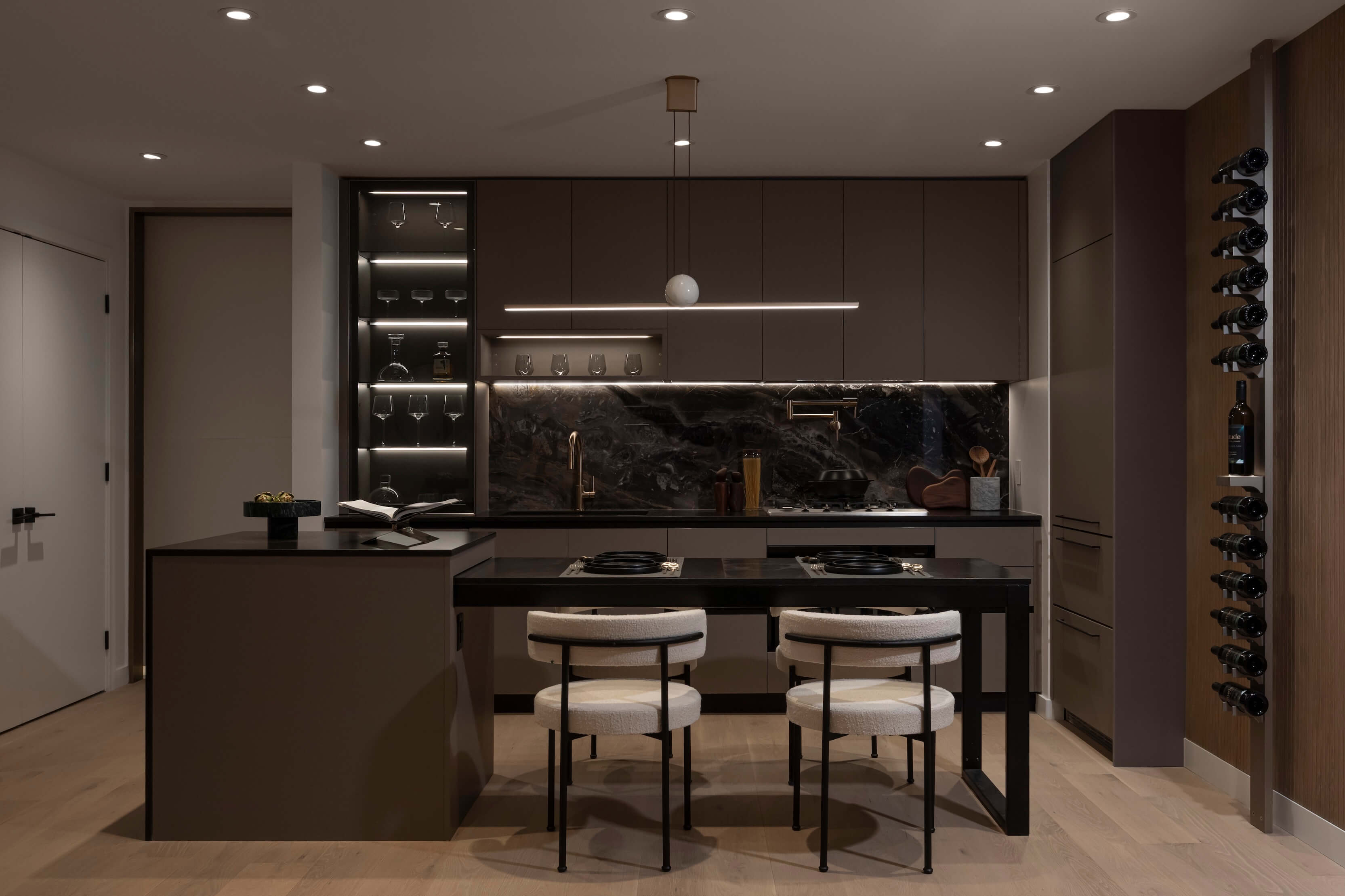 Latitude's kitchen and dining area