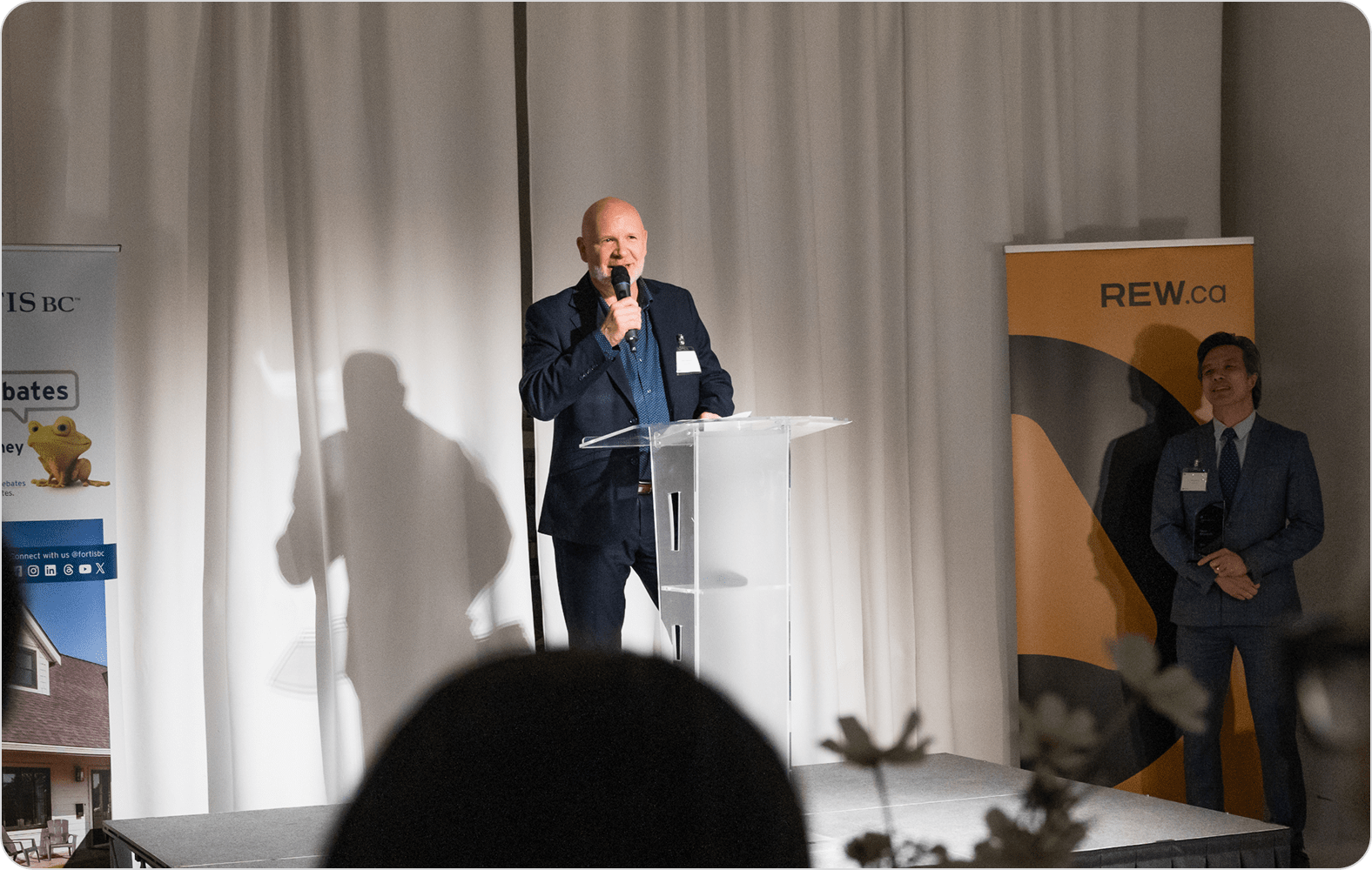 Kevin Skipworth, winner of the 2025 Legend of Real Estate Award, speaking on stage.