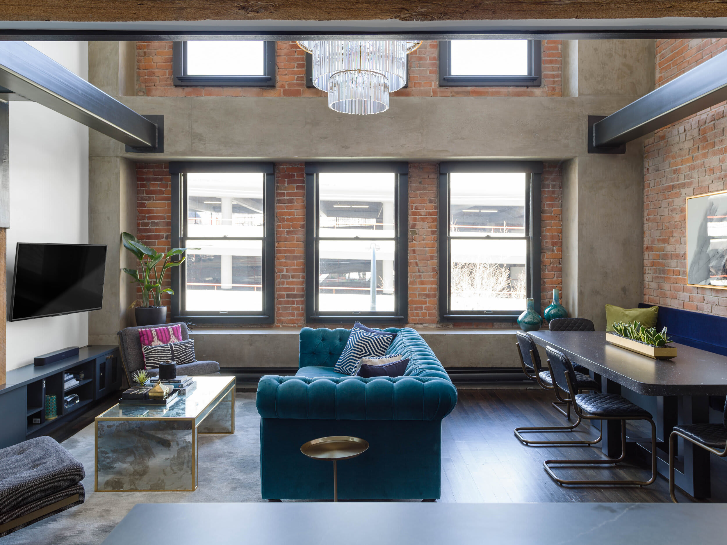 A Dream Vancouver Loft - 528 Beatty St hero image