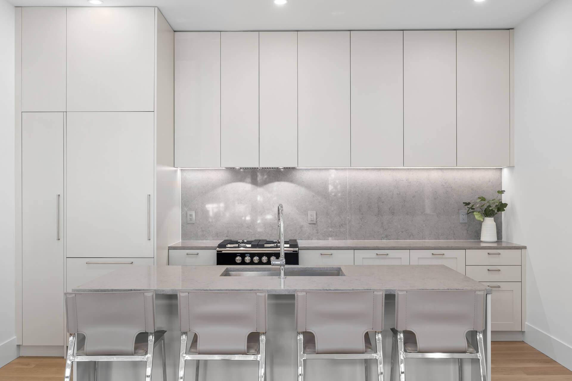 Oliver Residences