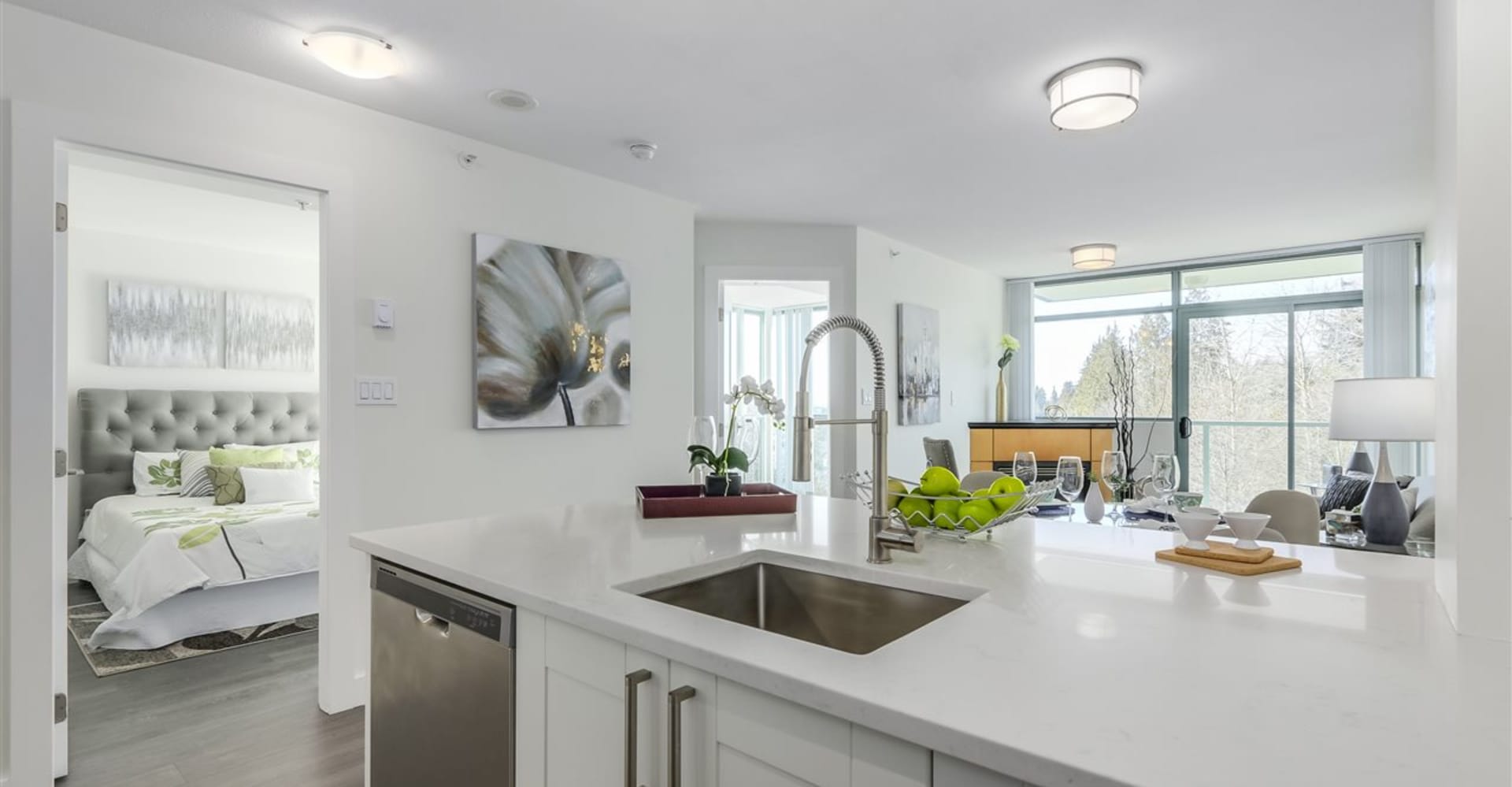 808-2733 Chandlery Place, Vancouver