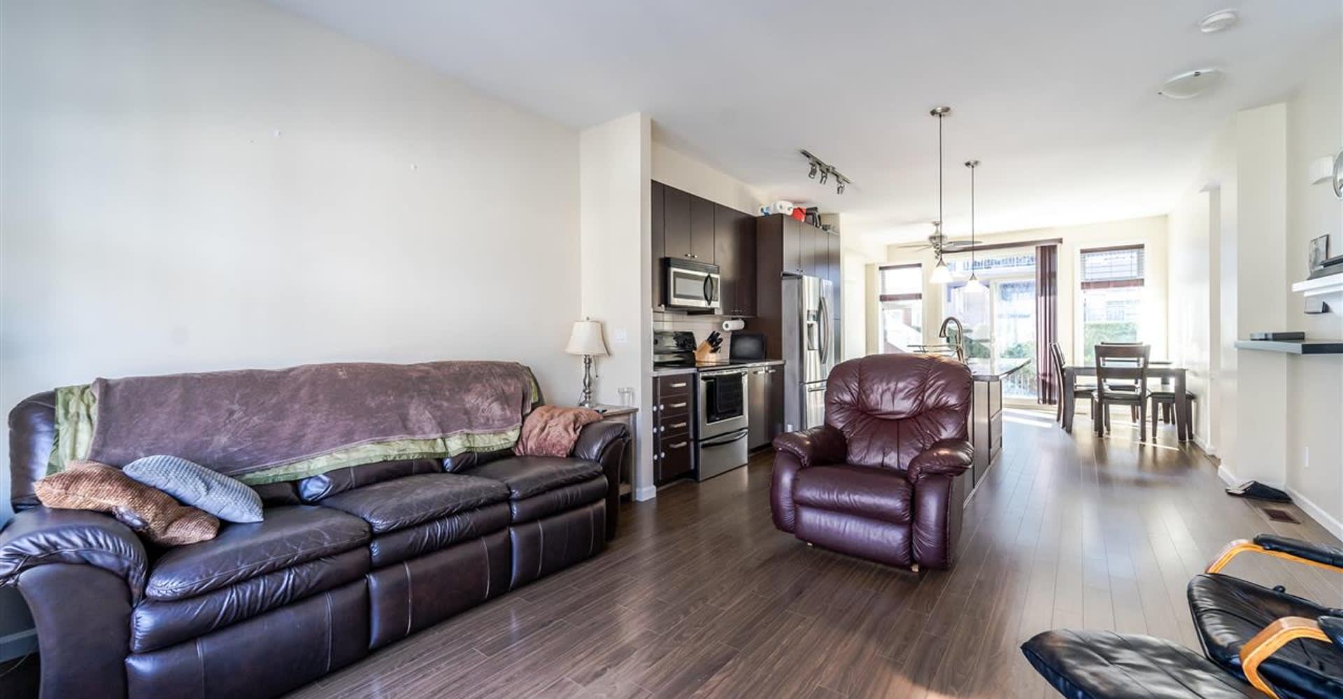 70 18777 68a Avenue, Surrey