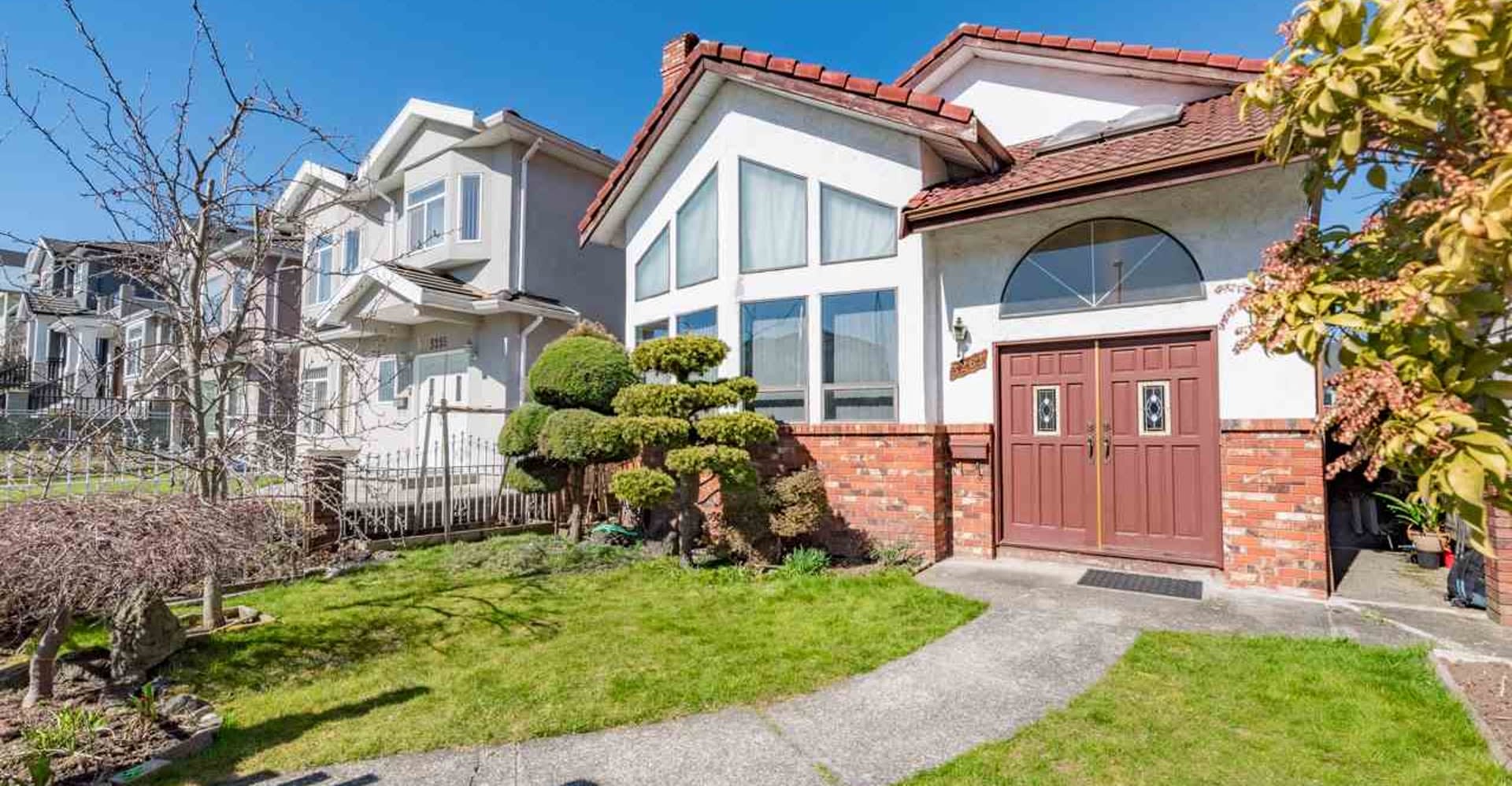 3261 Adanac Street, Vancouver