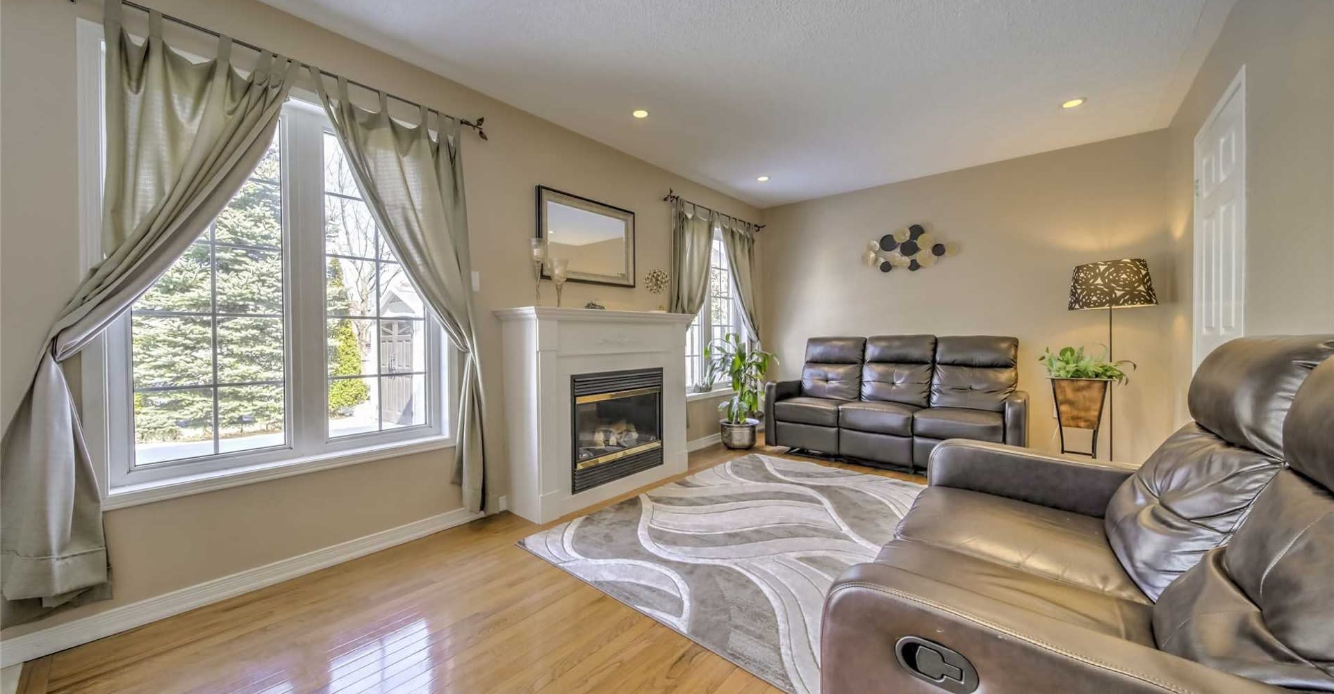 61 Armitage Crescent, Ajax