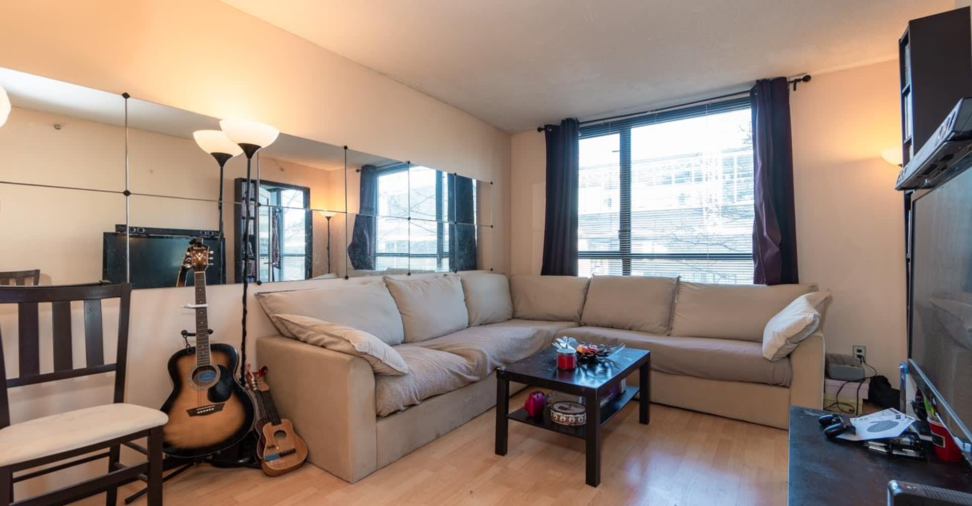 201-3438 Vanness Avenue, Vancouver