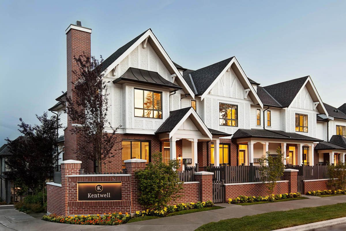 Kentwell Features Exceptional Homes in a Park Side Setting hero image