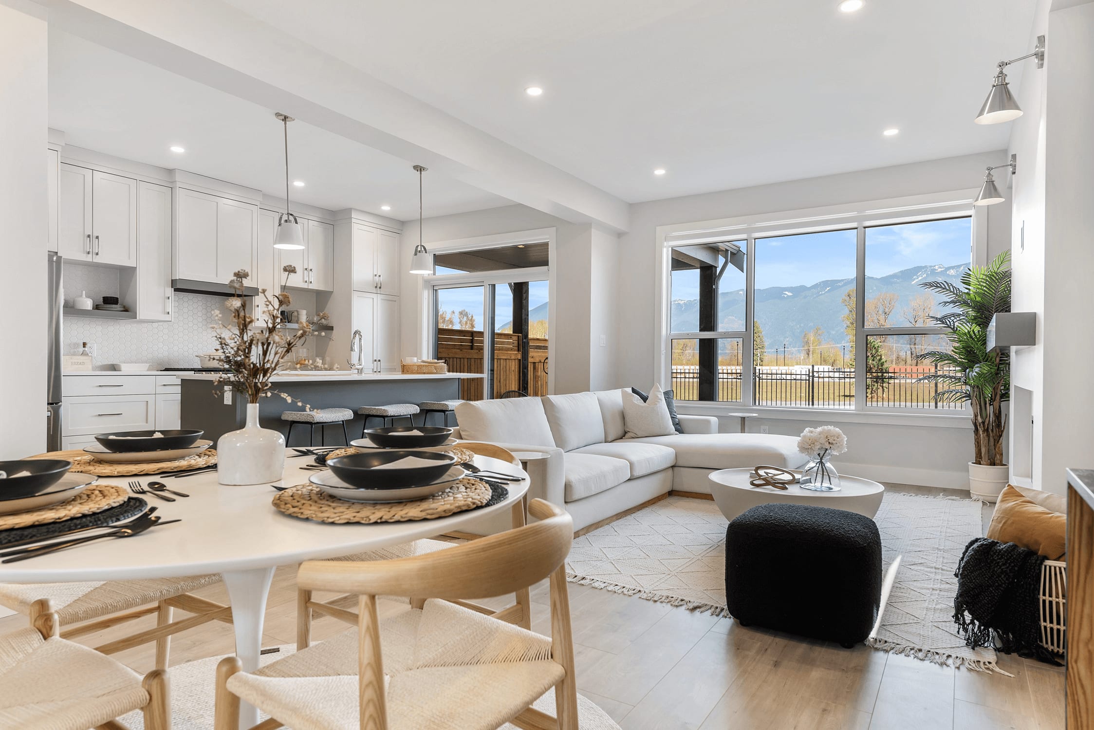 Chilliwack’s sought-after Cedarbrook master-planned community offers an exclusive 3.99 percent mortgage rate on a select collection of Trail homes hero image
