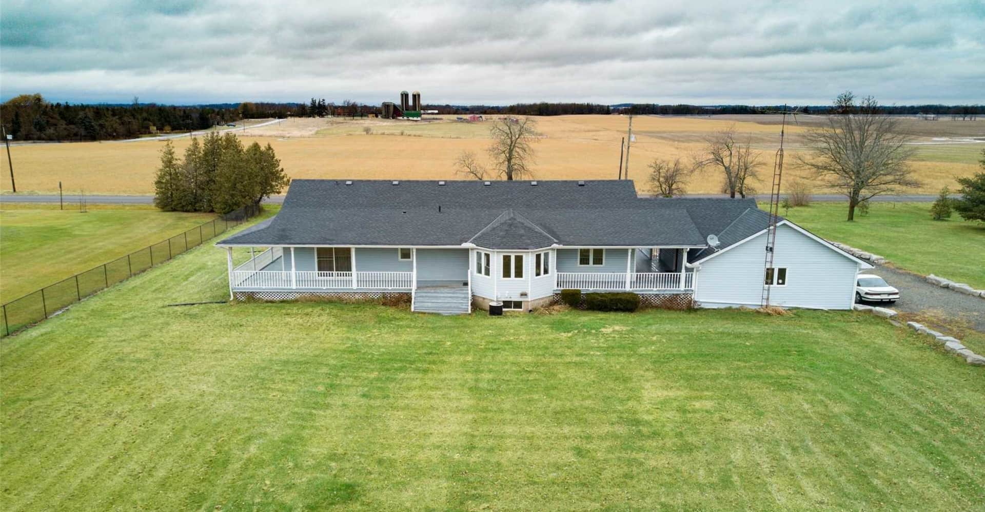 6251 Walkers Road, Hamilton