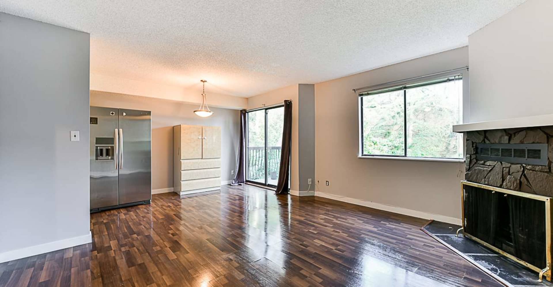 209-7144 133b Street Surrey