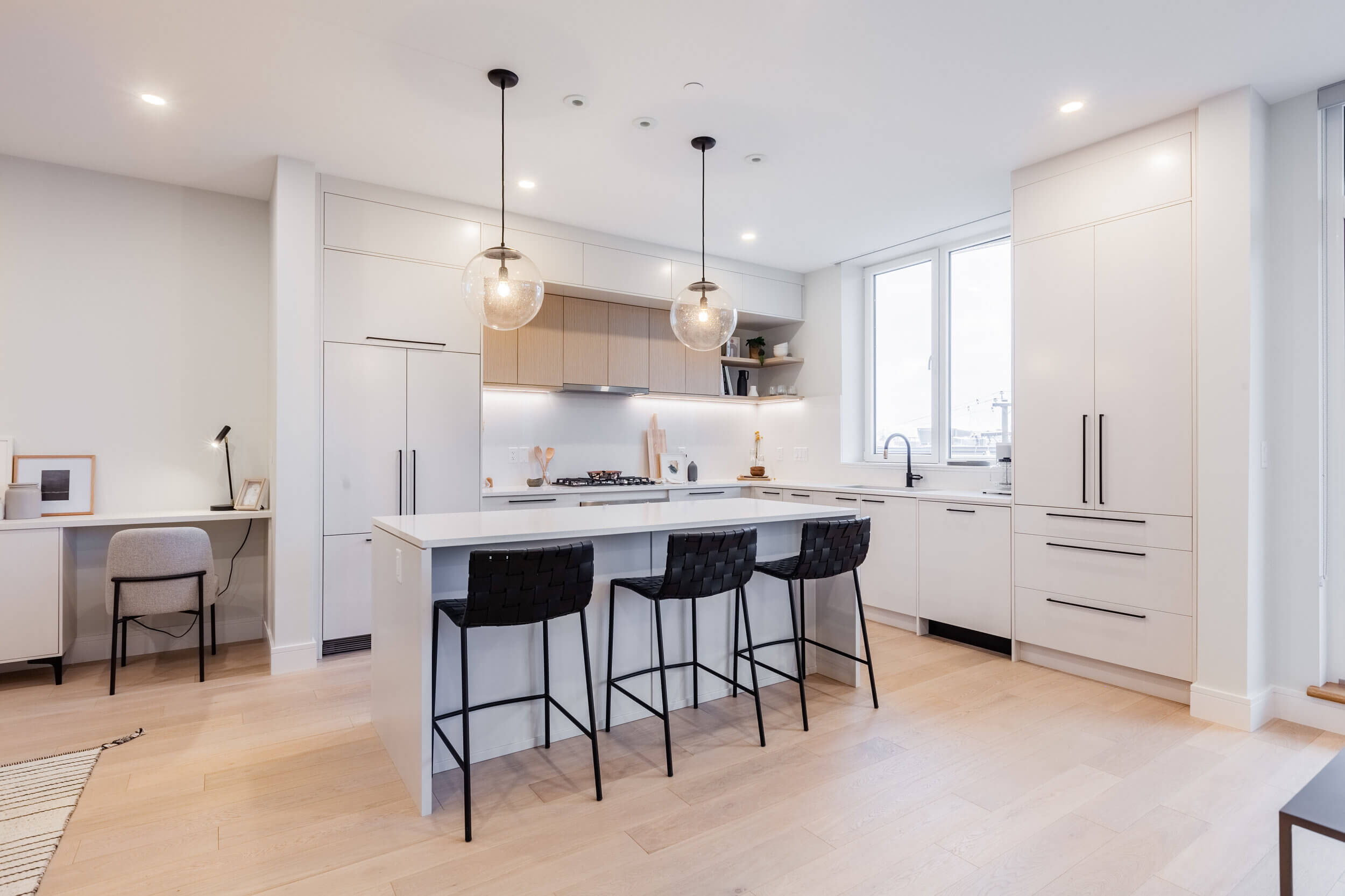Legacy on the Park Kitchen