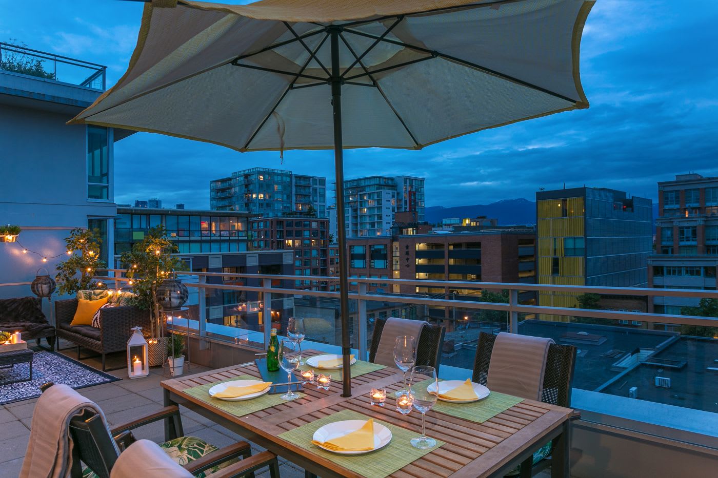 221 Union Street Patio