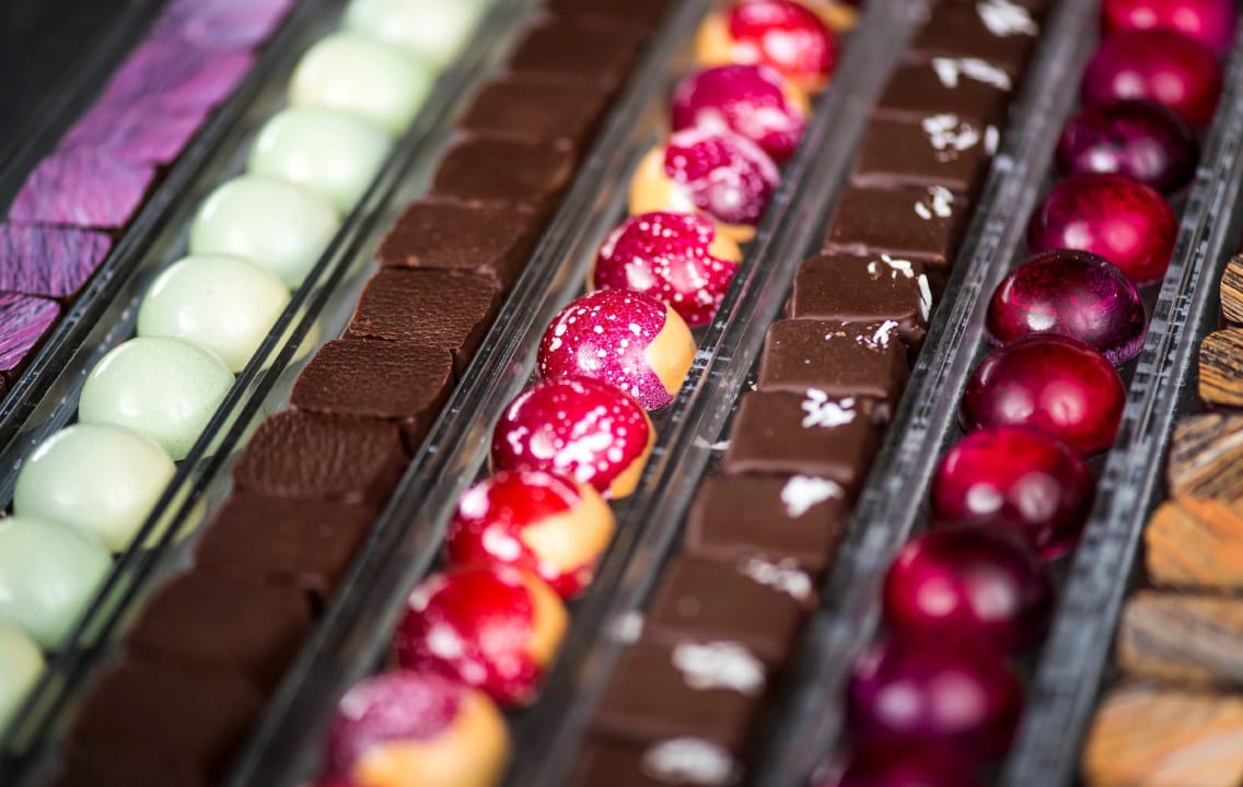 Image captured from: Temper Chocolate & Pastry