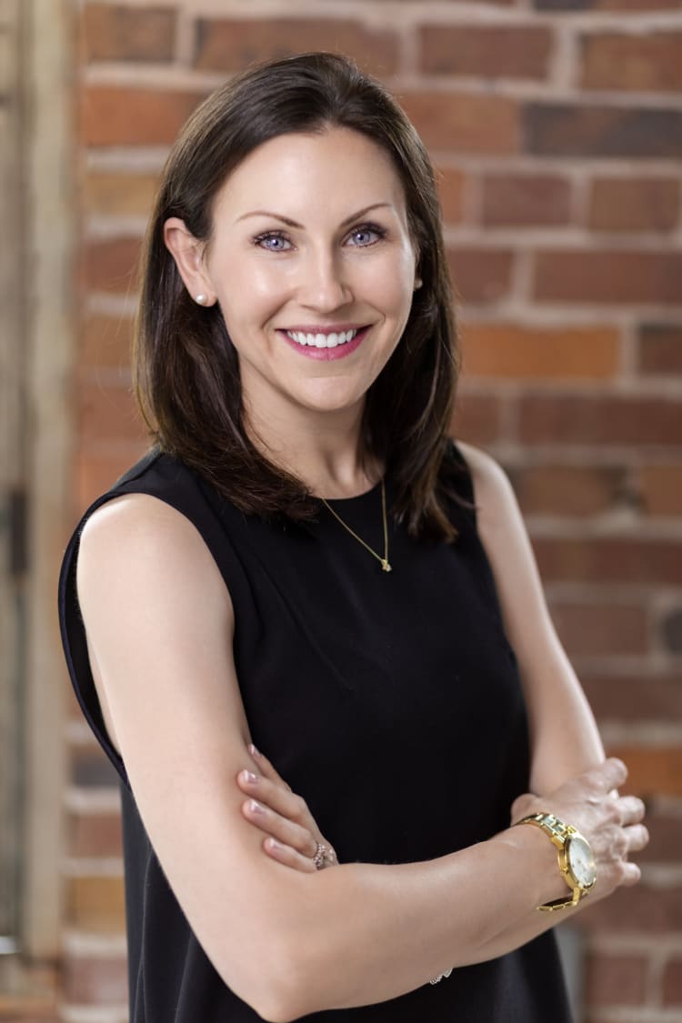 Carolyn Pogue