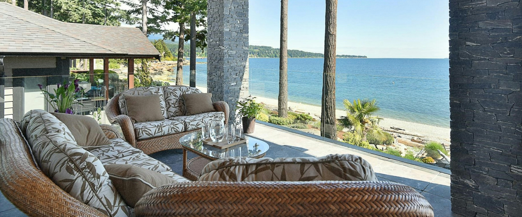 'Top five listings for vacation homes and holiday Homeseekers.' Article