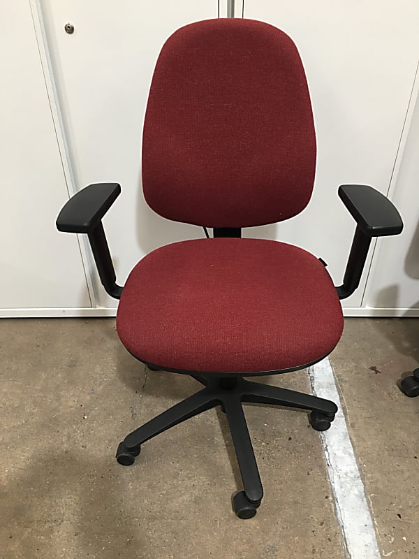 Office operator task chair