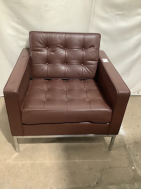 Knoll brown leather armchair sofa