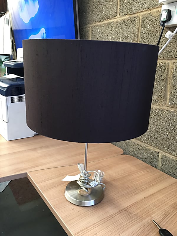 Table lamp