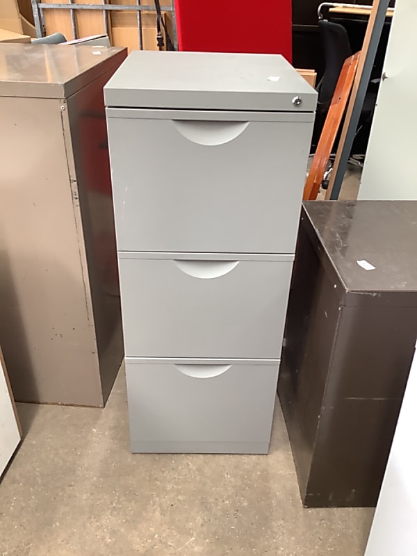 Filing cabinet 