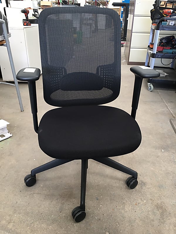 Black mesh back operator chair