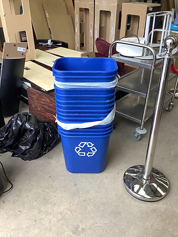 Blue recycling bins - 1 lot of 15