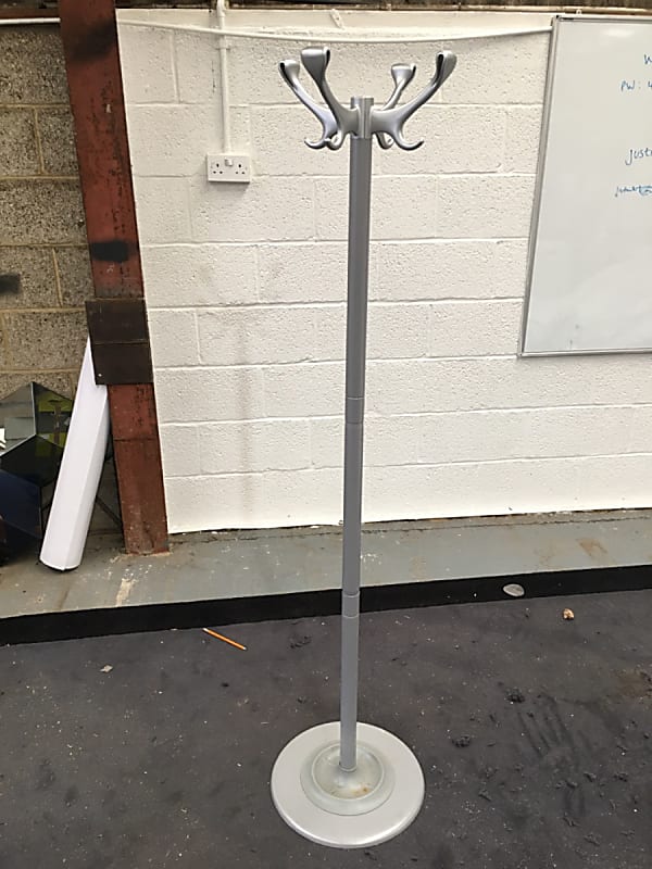 Coat stand